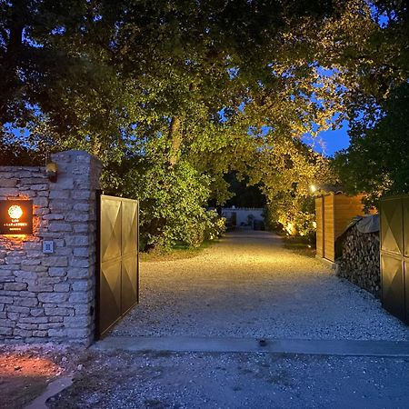 Les Agapanthes De Gordes Villa Bagian luar foto